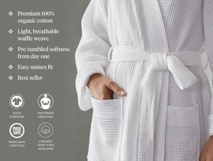 Peignoir de bain d'hôtel personnalisé blanc en coton gaufré respirant, ensemble de pantoufles 100% coton unisexe avec logo - Product Image 2