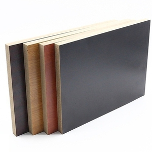 Panneaux muraux finis en <span class=keywords><strong>OSB</strong></span> de 18 mm <span class=keywords><strong>pour</strong></span> la cuisine et la décoration intérieure, utilisation extérieure, feuille de placage, panneaux de façade en bois - Product Image 3