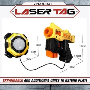 Set di 4 Pistole Laser Tag KSF con Gilet <span class=keywords><strong>per</strong></span> 4 Giocatori, Gioco Laser Tag Digitale <span class=keywords><strong>per</strong></span> <span class=keywords><strong>Bambini</strong></span> da Interno ed Esterno - Product Image 5