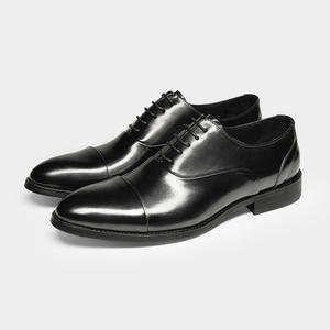 Chaussures habillées et Richelieu pour hommes, style italien, pour l'hiver, conçues dans un style business décontracté, avec semelles en caoutchouc imperméables. - Product Image 2