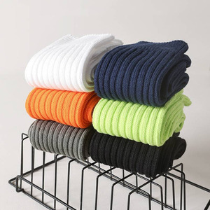 Streetwear Chaussettes bleu tube mi-mollet à coussin sport pour homme Chaussettes de course athlétiques pour adolescents - Product Image 5