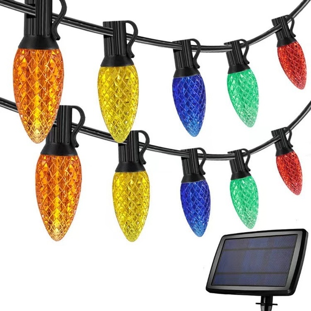 Outdoor Decorative Garden Light Strawberry Solar LED Light String C7 Christmas Light Bulb PVC Body IP44 Rated CE Certified