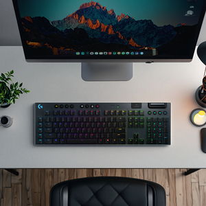 Teclado mecánico inalámbrico para juegos Iluminación RGB impermeable certificada para PC y computadora portátil con USB - Product Image 3