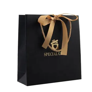 Bolsas de regalo de papel artesanal, embalaje de comestibles con logotipo de diseño personalizado, bolsas de compras con mango, venta al por mayor