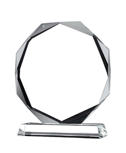 Trofeos de Cristal Octagonal K9 en Blanco al por Mayor, Premios Personalizados con Contenido Personalizado, Grabado Láser 3D de Alta Calidad - Product Image 1