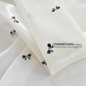 <span class=keywords><strong>Tela</strong></span> líquida de organza bordada con patrón de lazo brillante a la moda, <span class=keywords><strong>tela</strong></span> de organza bordada con purpurina <span class=keywords><strong>para</strong></span> ropa de vestir de mujer - Product Image 5