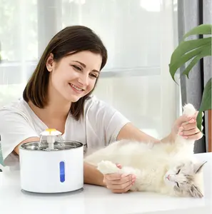 סיטונאי בבית חכם LED אוטומטי שתיית מתקן מים USB 2.4L מסנן נירוסטה מזין לחיות מחמד חתול מים מזרקות