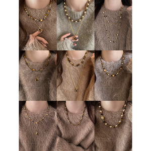 Collana da Donna con Perle e Placcatura in Oro Vero, Stile Avvolgente, per Feste, Autunno Inverno, Lusso Leggero, Elegante, con Catena a Maglie Sovrapposte, Yiwu - Product Image 2