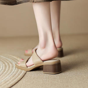 รองเท้าส้นสูงแบบสวมสำหรับผู้หญิง ดีไซน์โปร่งลายฉลุ สำหรับฤดูใบไม้ผลิและฤดูร้อน  รองรับการสั่งทำโลโก้  รองเท้าหนังแฟชั่นสำหรับผู้หญิง - Product Image 4