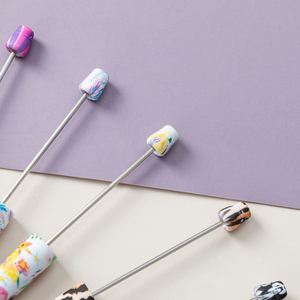 19 bolígrafos de plástico con cuentas de nuevo diseño, impresos con transferencia de agua, coloridos y personalizables. - Product Image 3