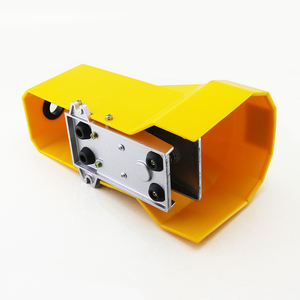 4F210-08LG Fuß pedal ventil G1/4 5/2 Wege mit Verriegelung und Schutz Fuß pedal ventil 4F Pneumatischer Fußpedal-Steuersc halter - Product Image 5