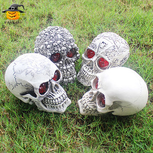 Resin Skull Halloween Decorations <b>Battery</b> <b>Operated</b> Light Up Outdoor Venue Setup Props - Product Image 4