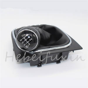 Poignée de levier de vitesse en cuir noir 5/6 vitesses avec cache anti-poussière pour Volkswagen Sagitar Golf - Product Image 1