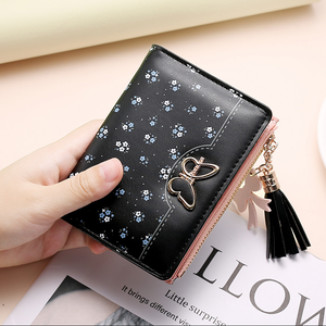 Cartera Corta Personalizable para Mujer, con Estampado Floral, Múltiples Ranuras para Tarjetas, Hebilla y Monedero con Cremallera - Product Image 6