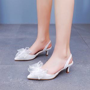 Sepatu sandal hak pendek, 5 cm ukuran besar tipis ujung lancip sepatu pernikahan putih - Product Image 6
