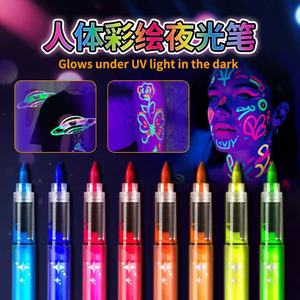 Stylos de peinture pour le <span class=keywords><strong>visage</strong></span> et le corps UV néon 8 couleurs, marqueurs fluorescents réactifs à la lumière noire pour Halloween, cosplay et fêtes - Product Image 5