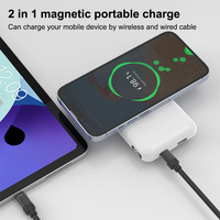 Vente en gros de batteries externes sans fil magnétiques 10000 mAh, chargeur sans fil 15 W, charge filaire 22,5 W type C, batterie externe avec support de téléphone