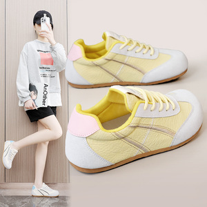 Zapatillas Deportivas Casuales para Mujer 2026 de Alta Calidad, Estilo Alemán, Planas, Blancas, Combinación de Colores - Product Image 1