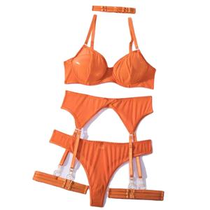 طقم لانجري مثير بلون واحد من الدانتيل الوردي بتصميم شفاه مثيرة، يتضمن جوارب رفيعة ورباط للتحكم الخفيف - Product Image 2