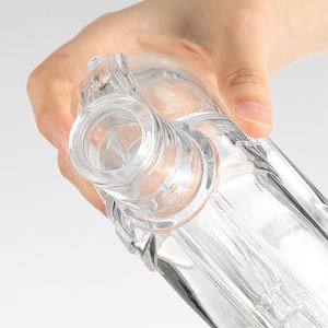 Bouteilles à liqueur en verre en forme <span class=keywords><strong>de</strong></span> lune plate avec bouchon en liège, bouteilles à liqueur noires mates 500 ml - Product Image 3