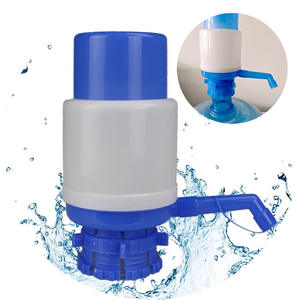 <span class=keywords><strong>Pompe</strong></span> à <span class=keywords><strong>eau</strong></span> domestique en silicone de qualité alimentaire 19 litres 20 litres 5 gallons <span class=keywords><strong>pompe</strong></span> <span class=keywords><strong>manuelle</strong></span> <span class=keywords><strong>pour</strong></span> bouteille <span class=keywords><strong>d</strong></span>'<span class=keywords><strong>eau</strong></span> - Product Image 1