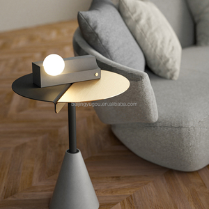 Vente en gros Petite lampe de chevet en béton personnalisée et simple, lumière douce écologique avec protection des yeux pour chambre à coucher de chevet - Product Image 5
