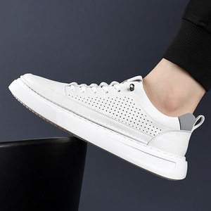 Baskets blanches respirantes à lacets pour hommes, bout rond, semelle extérieure en caoutchouc, chaussures décontractées sportives d'été - Product Image 3