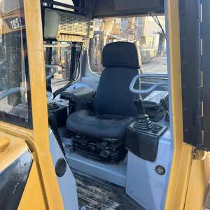 Bulldozer de oruga usado en Japón original D5G mini Dozer - Product Image 3