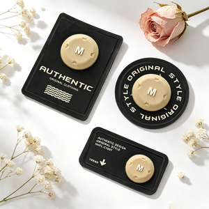 Étiquette en similicuir PU tressé avec logo personnalisé à coudre, motif Smiley, pour tricots, chapeaux et vêtements - Product Image 3