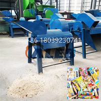 Machine tout-en-un à entretien facile pour la broyage des collations, des biscuits périmés, du pain, des gâteaux de lune, des déchets de déballage et la fabrication d'aliments pour animaux de ferme