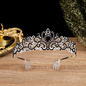 Vente en gros de cheveux de mariée cerceau alliage <span class=keywords><strong>diamant</strong></span> couronne cristal strass dames pince à cheveux pour mariage bal anniversaire couvre-chef accessoire - Product Image 4