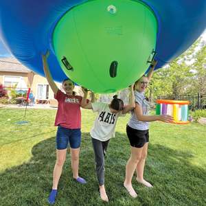 Fun Outdoor Game Aufblasbare Kuppel Rocker Bouncer Roll und Play Seesaw <span class=keywords><strong>Rocket</strong></span> für Kinder - Product Image 3