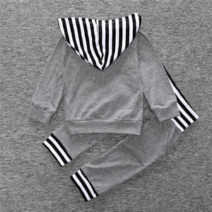 Conjunto Deportivo para Niño de 3 Años, 2017, de la Tienda de Ropa Alibaba - Product Image 4