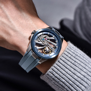 นาฬิกาข้อมือ Pagani Design Skeleton Quartz Sport ขนาด 42 มม. สายสแตนเลสสตีลและยาง  หน้าปัดแบบเข็ม  สำหรับผู้ชาย กันน้ำ 100 เมตร รุ่น PD-YS030 - Product Image 4