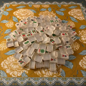 Set Mahjong Americano in Acrilico Inciso con Motivo Foresta di Cipressi, Novità 2026, Regalo per Intrattenimento Adulti - Product Image 3