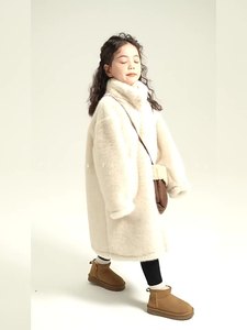 2025 nouveaux vêtements d'hiver pour filles Imitation manteau de vison, vêtements d'hiver chauds pour enfants épaissi Beige fourrure manteau de fourrure intégré - Product Image 2