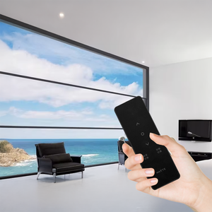 <span class=keywords><strong>Finestra</strong></span> <span class=keywords><strong>Scorrevole</strong></span> Verticale Moderna a 3 Pannelli in Vetro con Profili in Alluminio Verniciato a Polvere e Lamelle Automatiche a Sollevamento per Hotel - Product Image 1