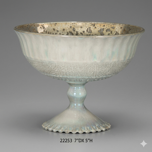 Bol sur piédestal de style vintage de 7 pouces, plat décoratif sur pied pour la décoration intérieure, centre de table de mariage, bol à bonbons antique - Product Image 6
