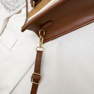 Nuevo Bolso Bandolera para Mujer, Diseño Simple, Elegante, de Lona con Cierre de Cremallera, Moderno y de Lujo - Product Image 4