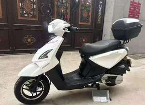<span class=keywords><strong>Yamaha</strong></span> JOG <span class=keywords><strong>125</strong></span> 100-200CC 9.7Nm de couple Courroie trapézoïdale CVT Moto urbaine à conduite douce avec une vitesse maximale de plus de 80 km/h et moteur à balais - Product Image 4