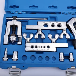 Kit d'outils de tubage tout-en-un de qualité supérieure avec coupe-tube et outil d'évasement TC-1000 pour la réparation automobile et la plomberie - Product Image 1