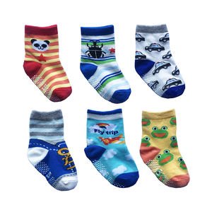 Achat en gros <span class=keywords><strong>Lot</strong></span> à Yrs Four Seasons Chaussette pour Garçons Fille Tout-petits Nourrissons <span class=keywords><strong>Chaussettes</strong></span> de Sol <span class=keywords><strong>Antidérapantes</strong></span> Coton Unisexe Enfants Blanc - Product Image 4