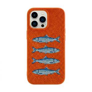 Funda de Teléfono Bordada a Mano con Diseño de Pez Ángel, Color Naranja, Forma Rectangular, con Cuentas de Vidrio y Base de Tela de Poliéster - Product Image 1