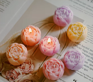 Cadeau de la Saint-Valentin, souvenir d'anniversaire, petit cadeau, bougie créative faite à la main en forme de rose, bougie aromathérapeutique - Product Image 1