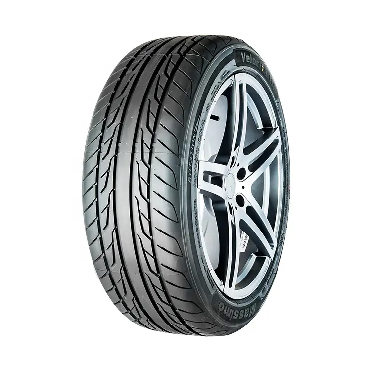 Carico container pneumatici cinesi a basso profilo per auto tutte le dimensioni pneumatici da corsa alla deriva per veicoli 235/55 r17 215/40 r17 185/60 r15 in vendita