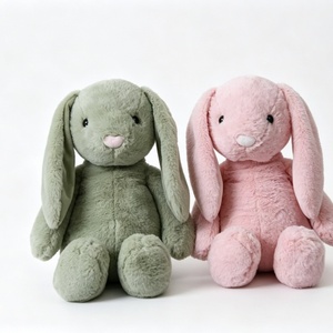 Par de conejitos de peluche personalizados en rosa y verde, paquete doble de conejos de peluche de orejas largas, juego de peluches de conejos sentados. - Product Image 3