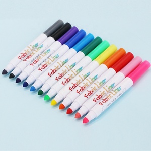 12 colori brillanti di <span class=keywords><strong>pennarelli</strong></span> permanenti Non lavabili a base d'acqua <span class=keywords><strong>per</strong></span> decorare <span class=keywords><strong>tessuti</strong></span> e <span class=keywords><strong>tessuti</strong></span> bianchi - Product Image 2