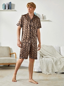 Nouvelle Collection Été – Ensemble <span class=keywords><strong>Pyjama</strong></span> Homme Décontracté en Soie Satinée à Imprimé Léopard avec Passepoil Contrastant, Séchage Rapide et Respirant - Product Image 4