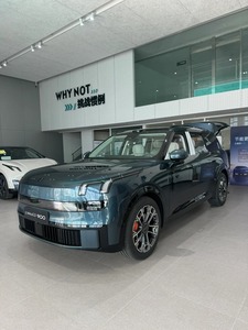 Produk terbaru 2025 Lynk & <span class=keywords><strong>Co</strong></span> 900 Plug-in Hybrid ukuran besar Link <span class=keywords><strong>CO</strong></span> SUV 5-door 6 seater elektrik Lynk <span class=keywords><strong>Co</strong></span> SUV dengan kemudi kiri Mobil