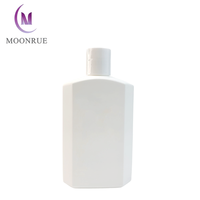 Bouteille en plastique blanche liquide, design hexagonal, corps durable, bouteille d'eau écologique, emballage de bouteille à capacité divisée